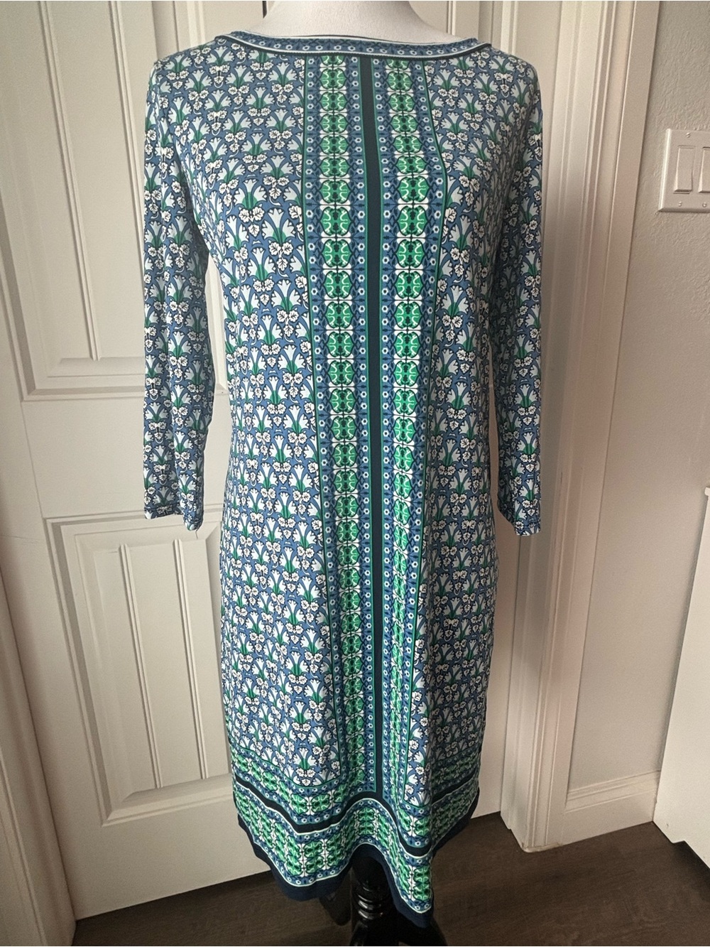 Women's Blue & Green Printed Shift Dress
